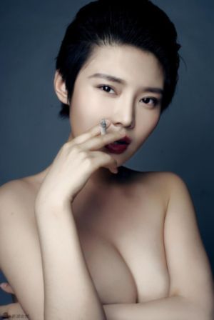年轻女教师2伦理